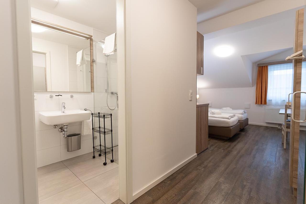 Straßlach-Dingharting Aparthotel Oberfeld West Muenchen, Selbstversorgerhotel المظهر الخارجي الصورة